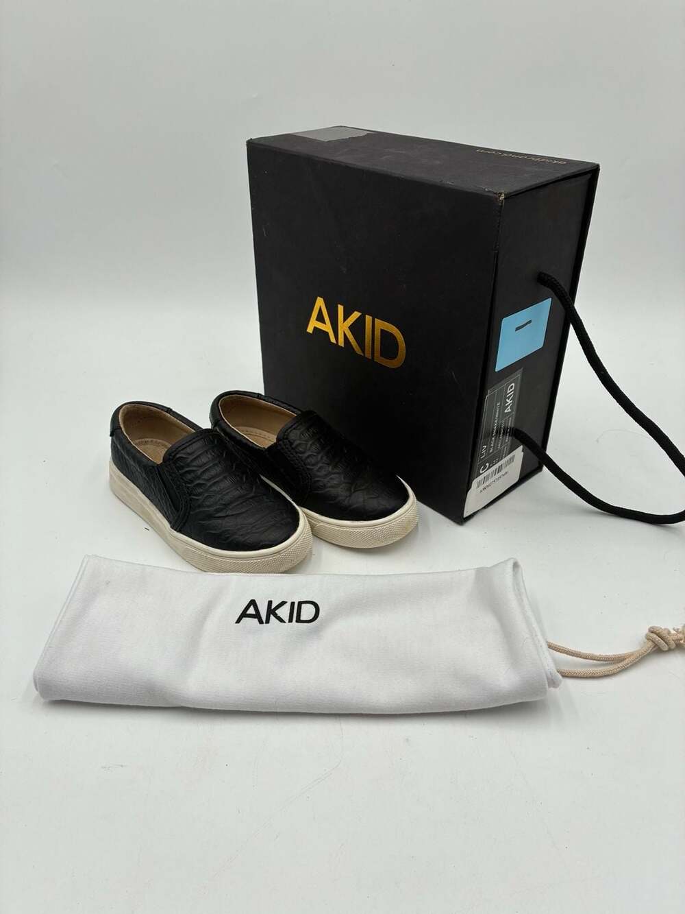 AKID Liv Kids Unisex Black Snake Embossed Slip-On Sneakers Toddler 8c